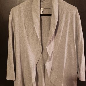 3/4 length XL gray cardigan with super cute details